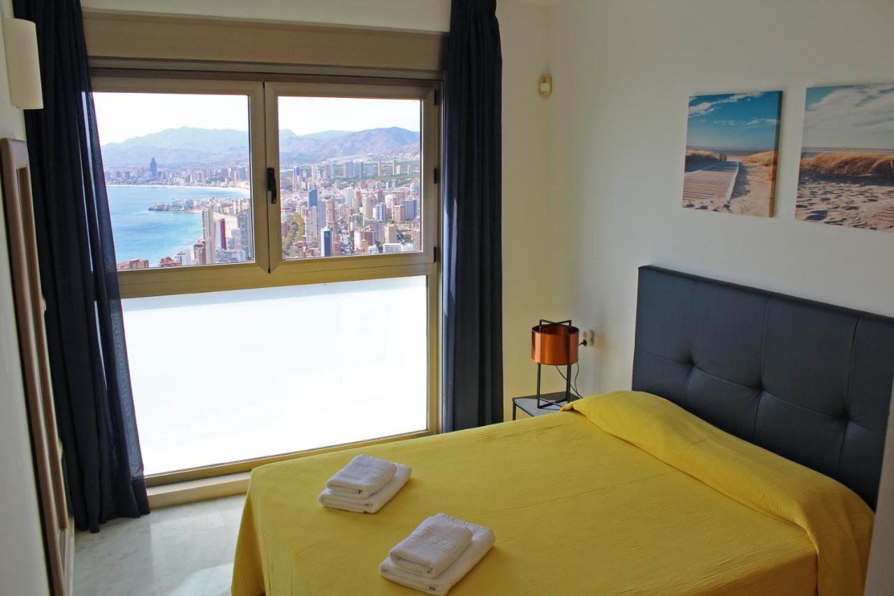 Skyline 33 Two Bedroom With Sea Views Benidorm